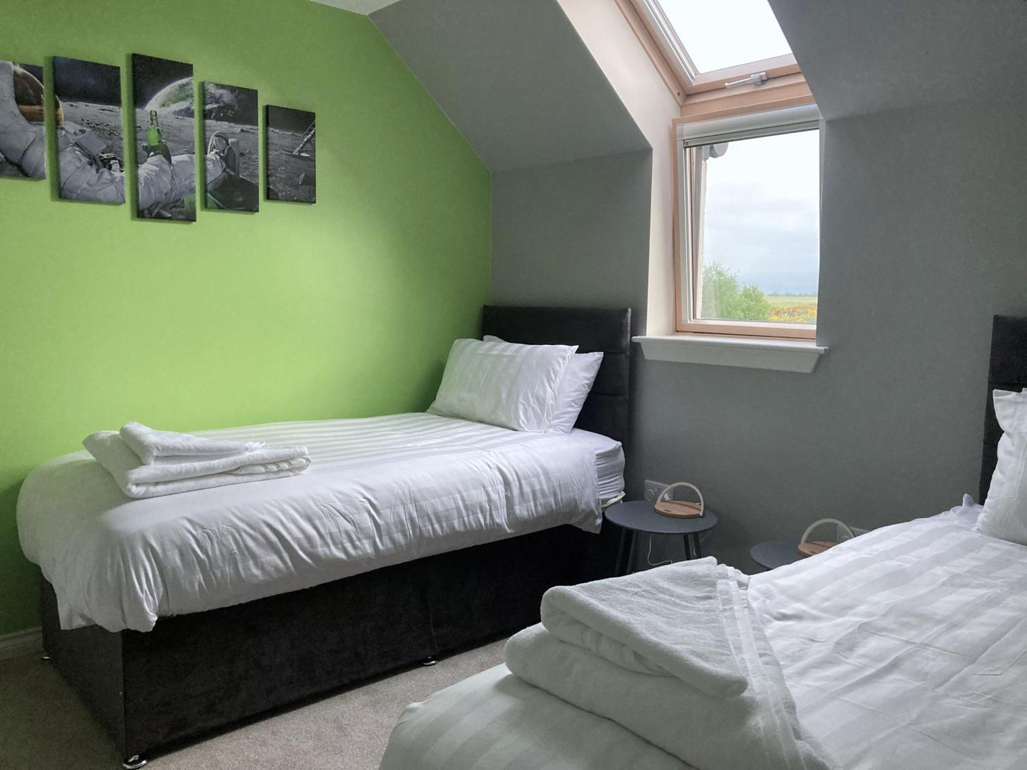 3 Mackay Road, Dornoch Villa Buitenkant foto